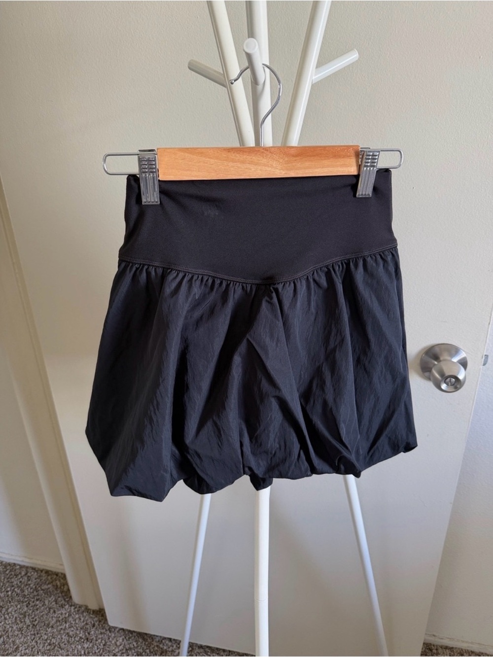 aerie Black Bubble Athletic Skort